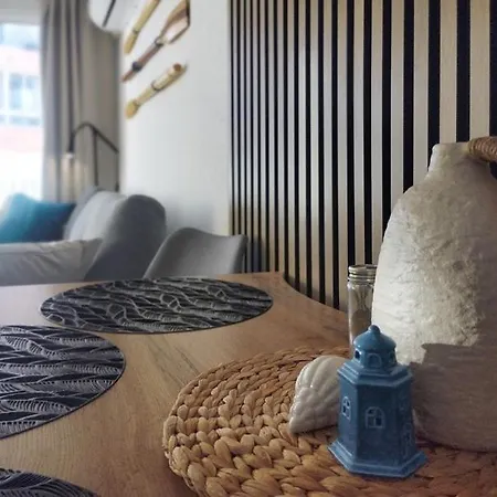 Maestroparada Beachfront Terrace Appartamento *